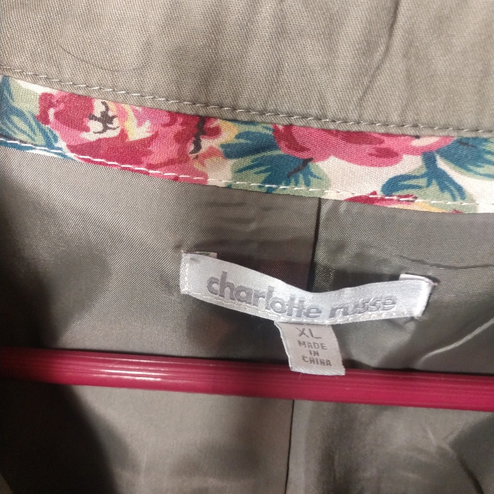 💙Unique Jacket - Picture 2 of 8